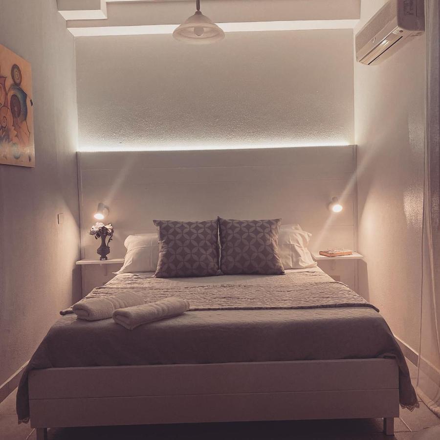 Halley House Мондело Екстериор снимка