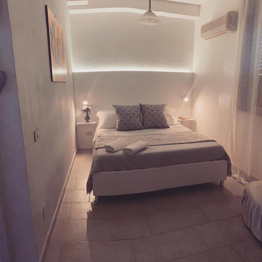Halley House Мондело Екстериор снимка