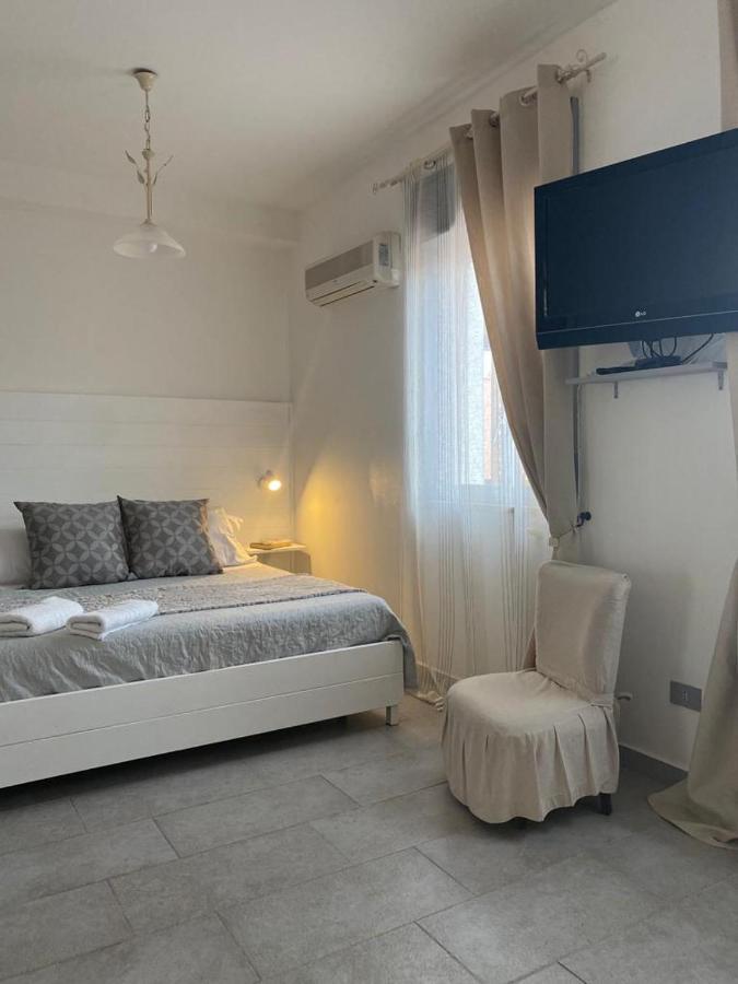 Halley House Мондело Екстериор снимка